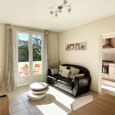 Toussaint Apartment ตูลูส ภายนอก รูปภาพ